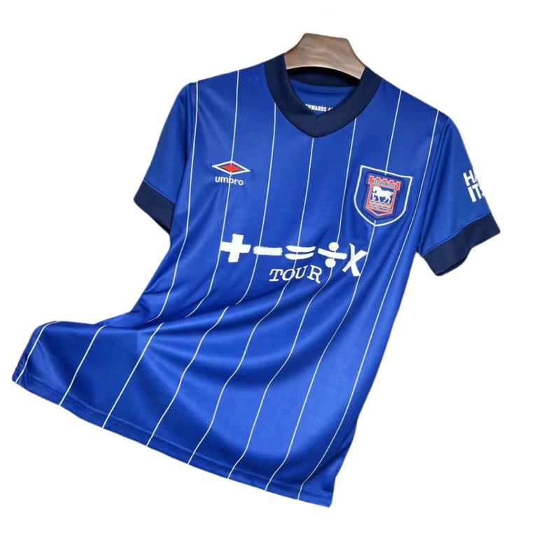 Camisa Ipswich Home 24/25 Umbro Masculina - Azul e Branca