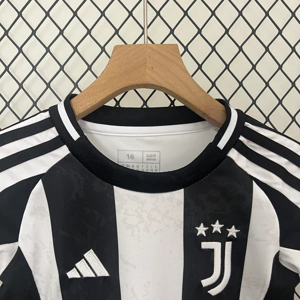 Conjunto Infantil Juventus 24/25 Home Adidas - Listrado