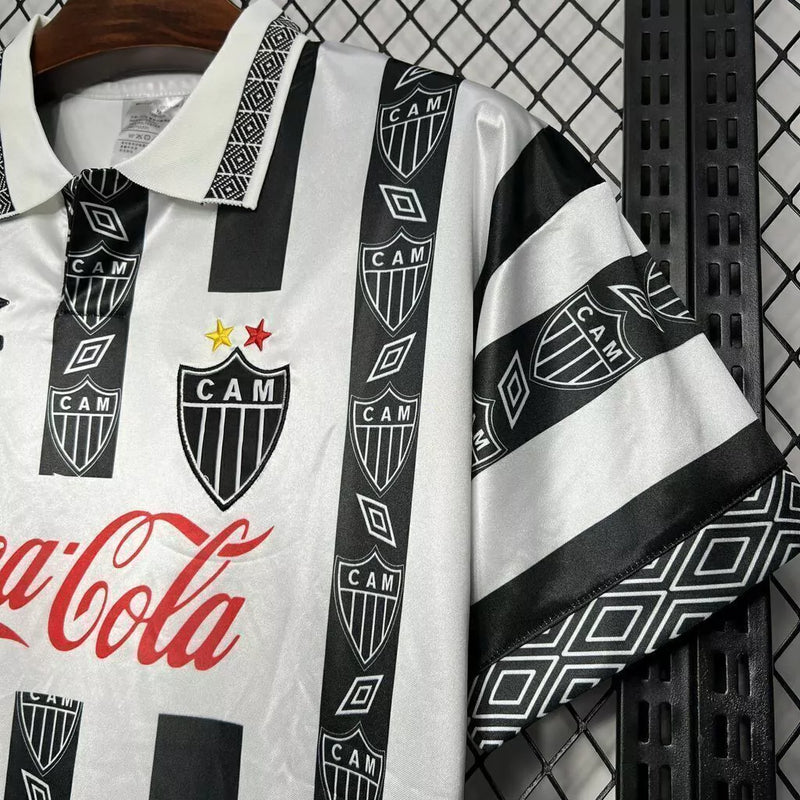 Camisa Atlético Mineiro Retrô 1995 Preta e Branca - Umbro