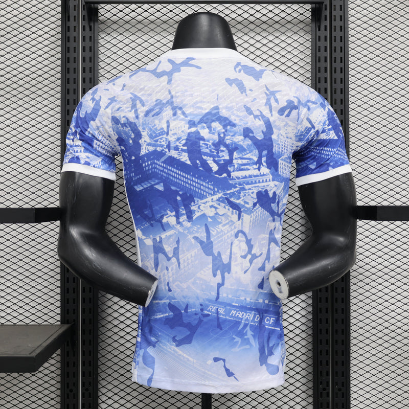 Camisa Real Madrid Edição Especial 2024/25 Jogador Adidas Masculino com Patch - Azul e Branca