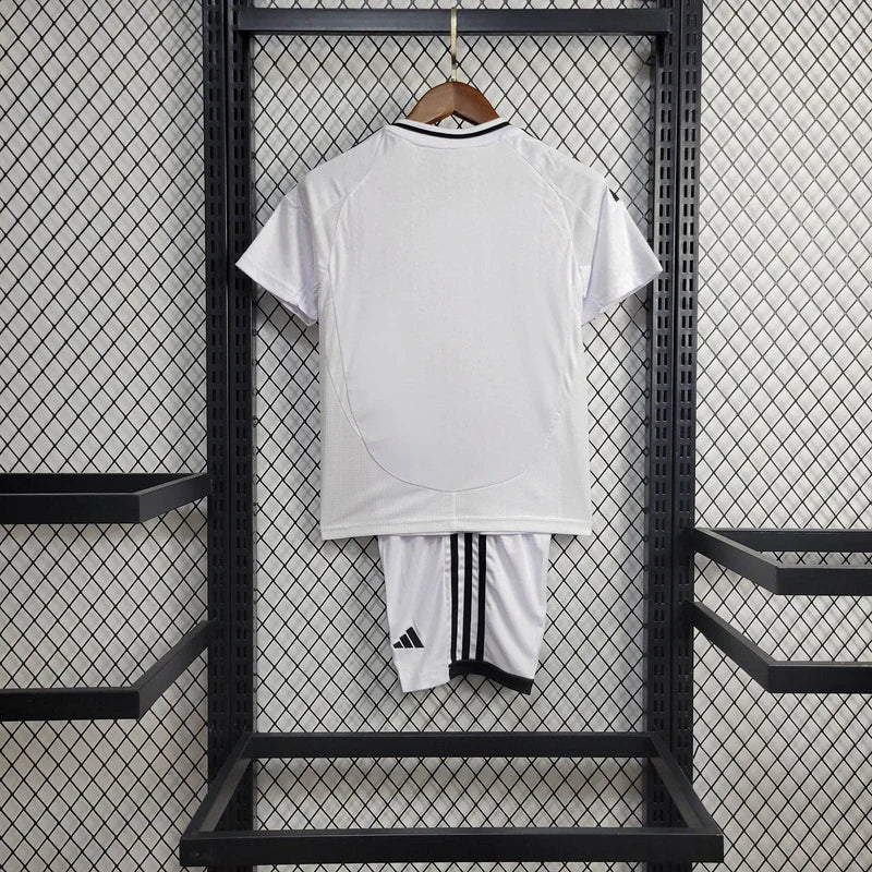 Conjunto Infantil Real Madrid 24/25 Home Adidas - Branco
