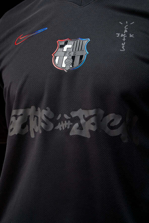 Camisa Barcelona X Travis Scott Away Edição Especial 24/25 - Torcedor Nike Masculino - Preto