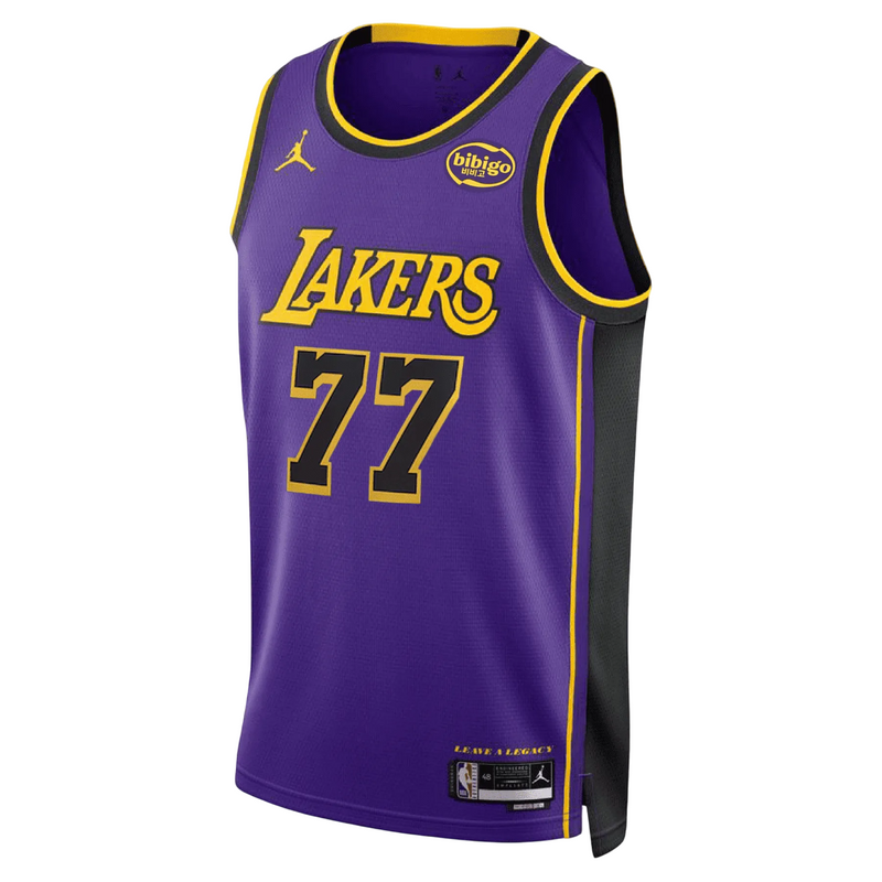 Camisa NBA Los Angeles Lakers Jordan Statement Edition Swingman Jersey Luka Doncic 77 Roxa